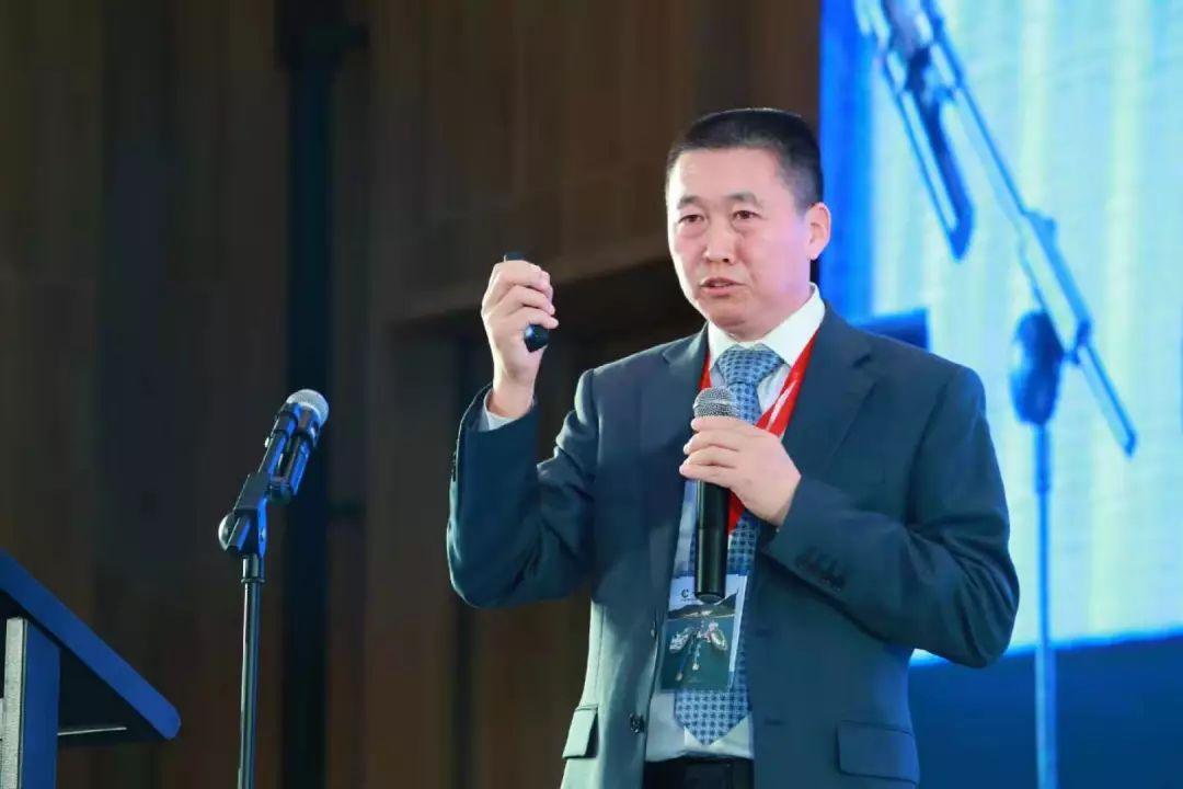 告发,2025全年免费资料大全和新奥2025今晚开奖资料